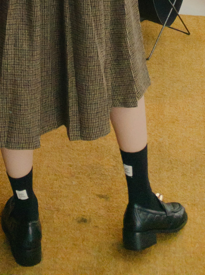    縻
